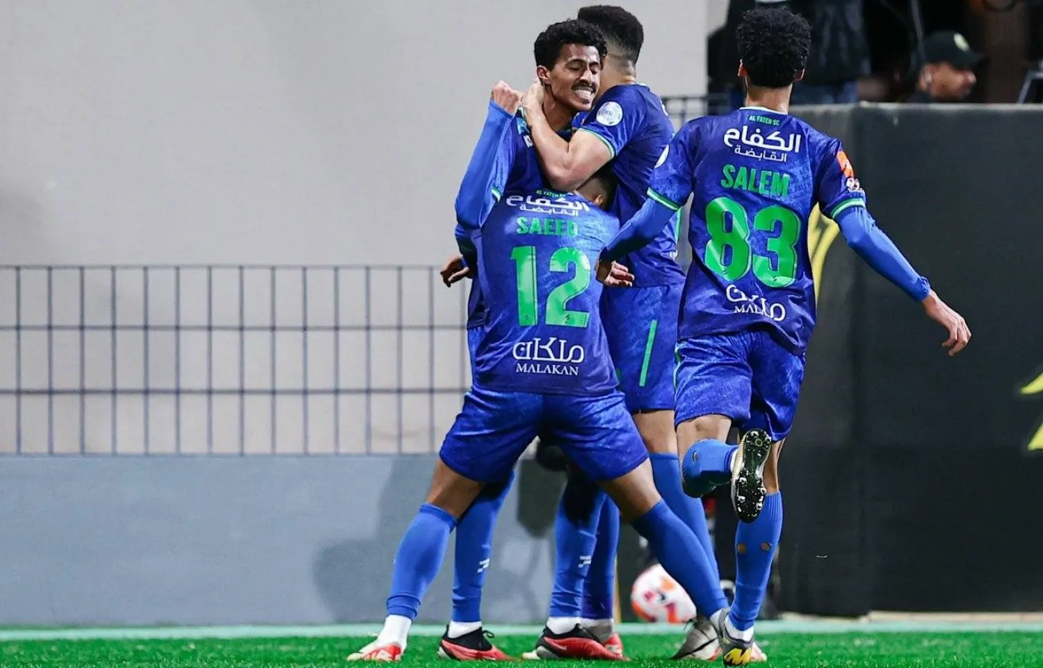 الفتح أسقط التعاون بثلاثية على أرضه وبين جماهيره (الدوري السعودي)