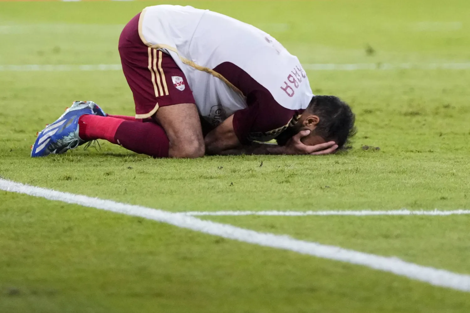 محمود كهربا (أ.ب)