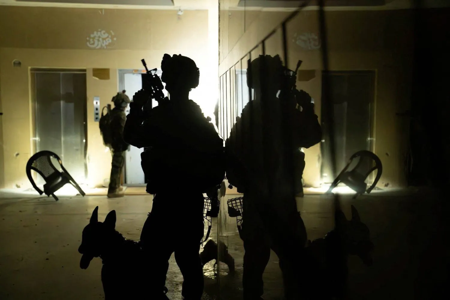 جنود إسرائيليون في قطاع غزة (قوات الدفاع الإسرائيلي - رويترز)