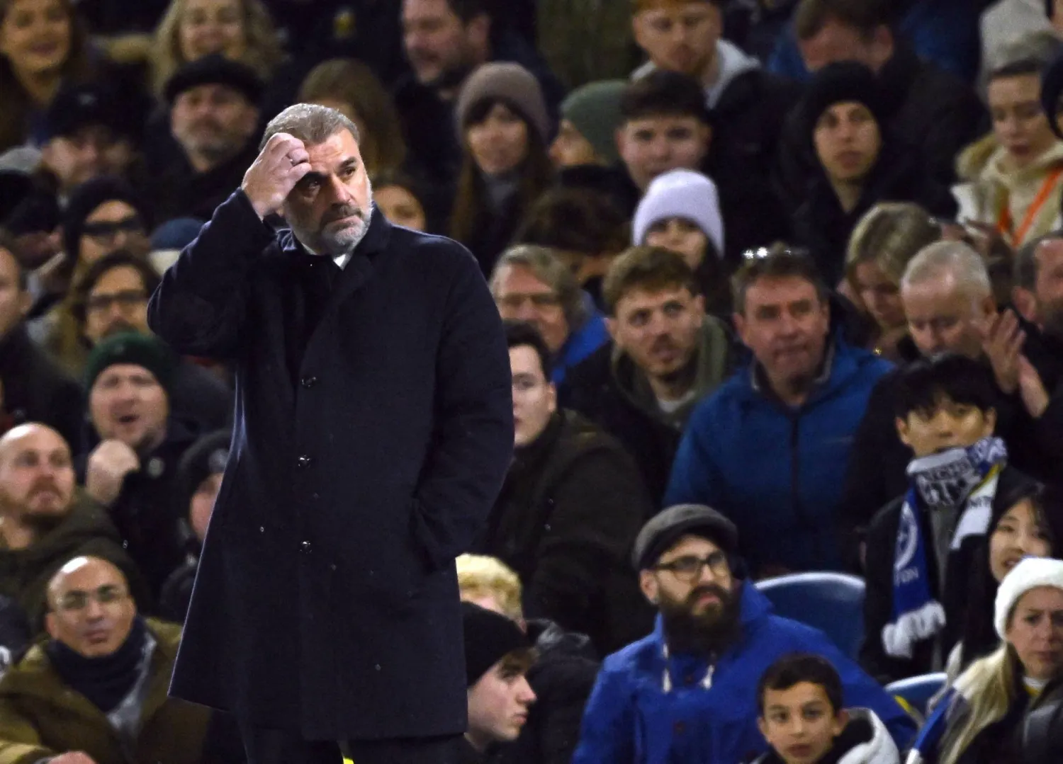 بوستيكوغلو منزعج من التراجع البدني للاعبي توتنهام الي تسبب في خسائر غير متوقعه (رويترز)