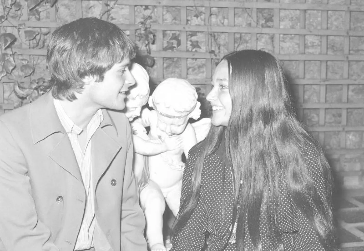 أوليفيا هاسي وليونارد وايتنغ كانا يبلغان 15 و16 سنة أثناء تصوير الفيلم (أ.ب)