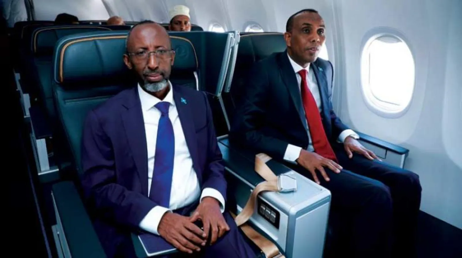 رئيس الحكومة الصومالية فى طريقه جواً إلى القاهرة (وكالة الصومال الرسمية)