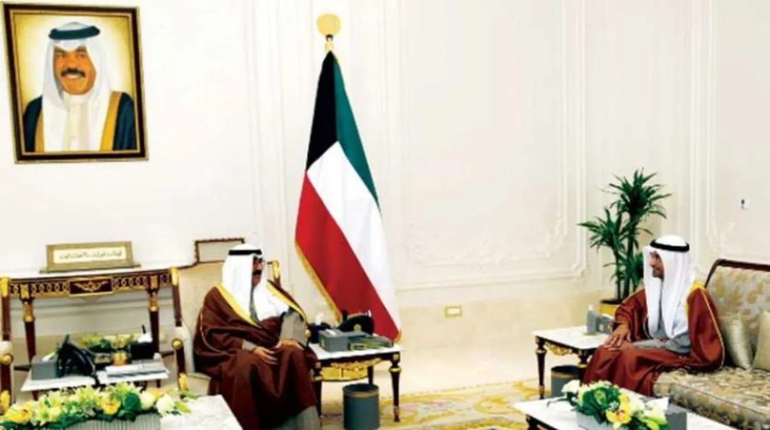 Kuveyt Veliaht Prensi Meşal el-Ahmed el-Cabir es-Sabah, Dr. Nayef Al-Hacraf’ı kabul etti (KUNA)