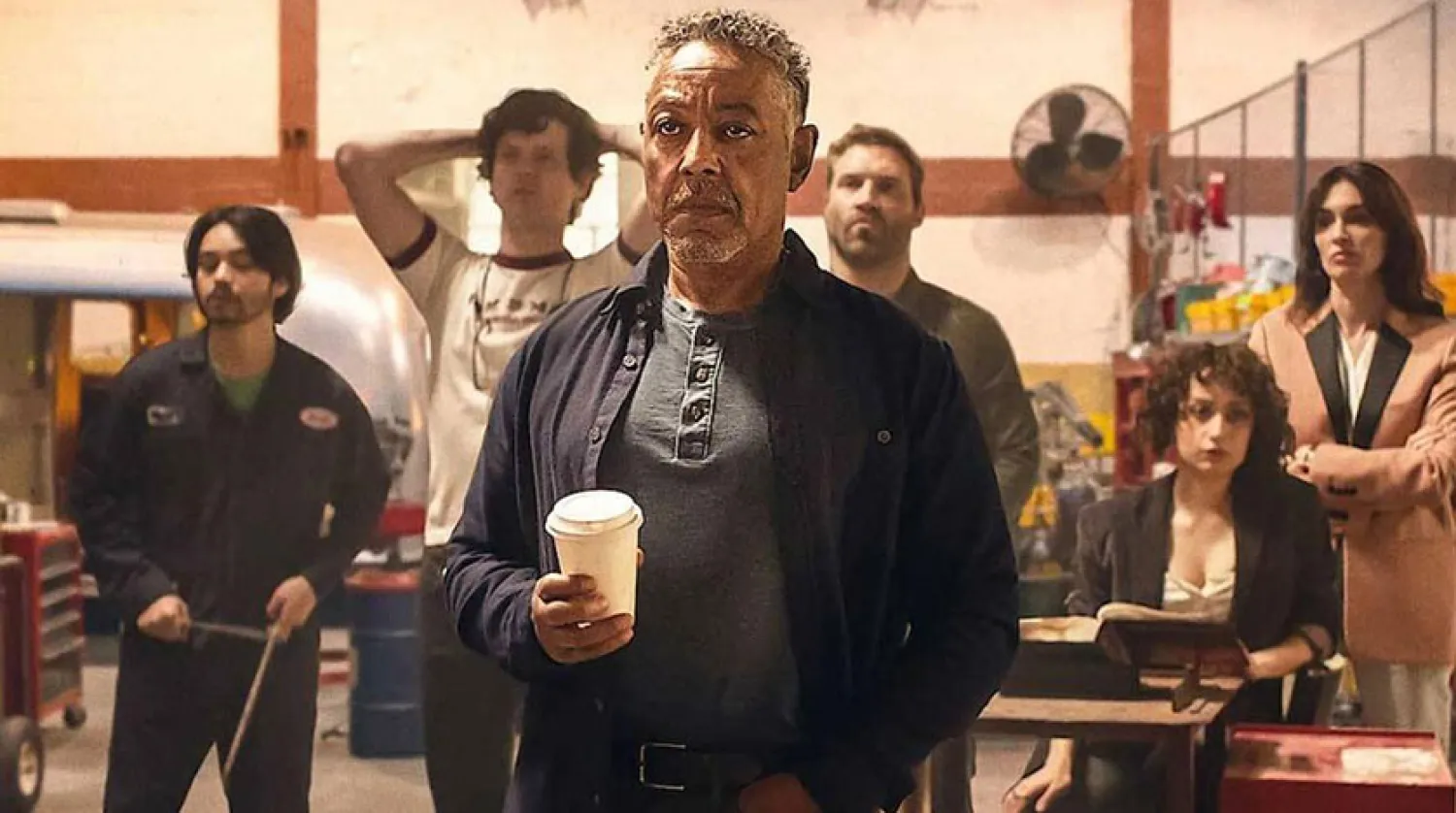 Kaleidoscope'un oyuncu kadrosunda Giancarlo Esposito, Paz Vega, Rufus Sewell, Tati Gabrielle ve Peter Mark Kendall gibi isimler yer alıyor (Netflix)