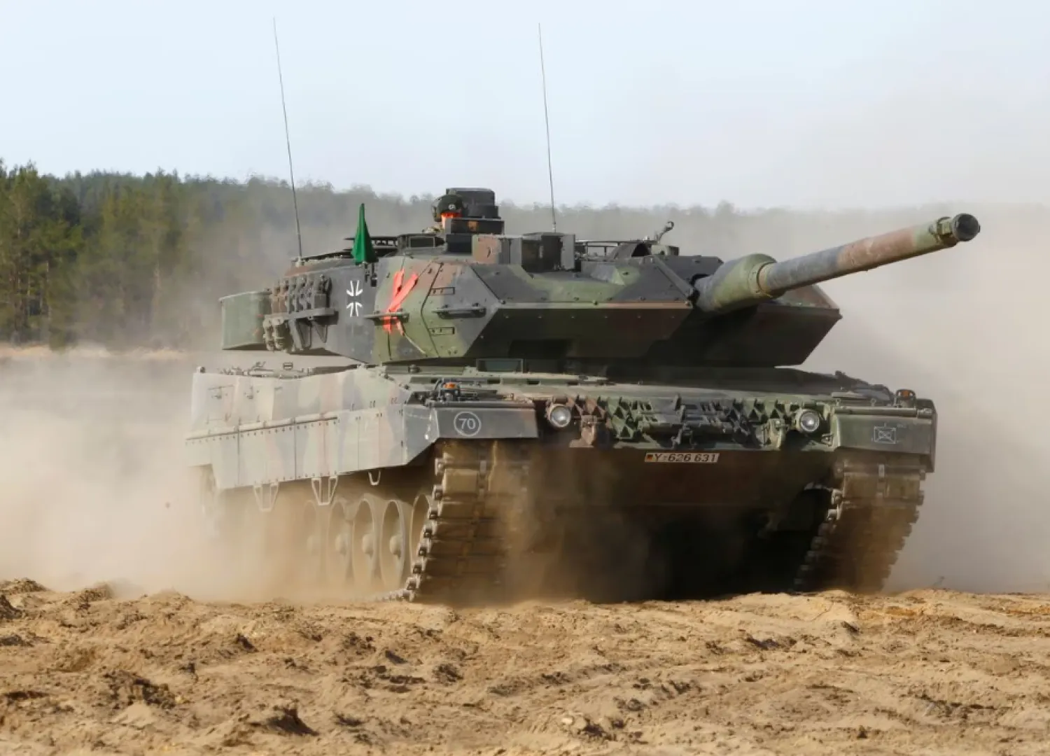 German army battle tank Leopard 2 returns after NATO enchanced Forward Presence Battle Group Lithuania exercise in Pabrade military training field, Lithuania, May 17, 2017. REUTERS/Ints Kalnins
