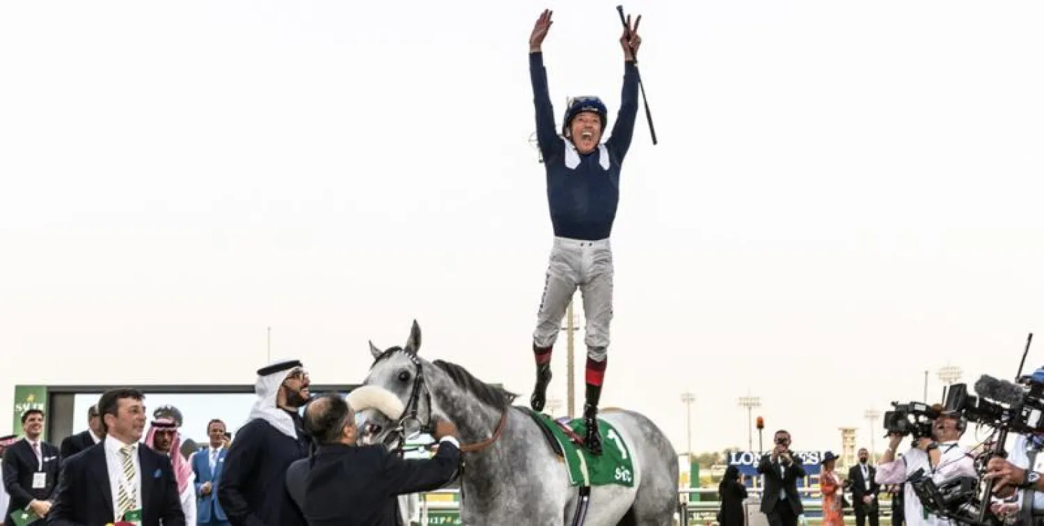 الخيال فرانك ديتوري عقب فوزه بالكأس (الشرق الأوسط)