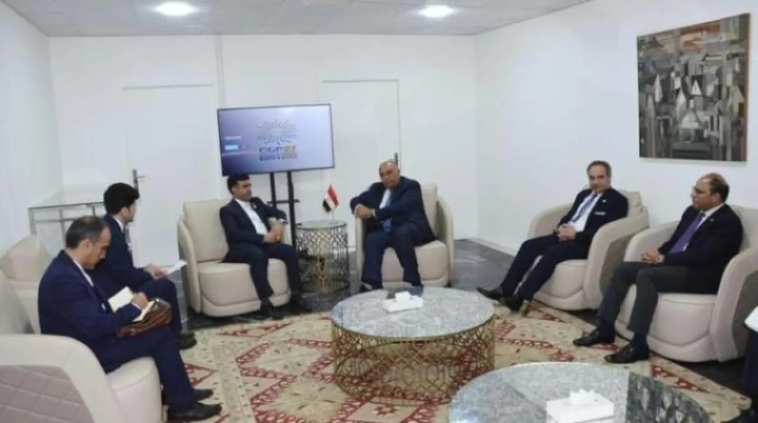 The Egyptian foreign minister receives the Iranian delegation as part of the COP 27 activities (Egyptian Foreign Ministry)