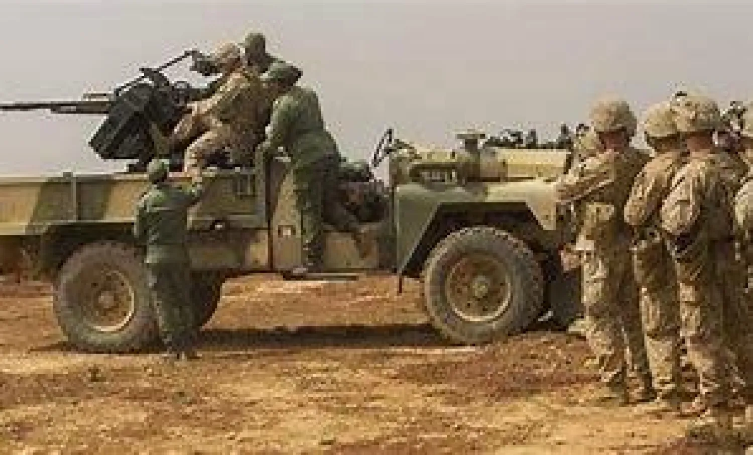 من تدريبات للجيش المغربي (موقع القوات المسلحة الملكية المغربية)