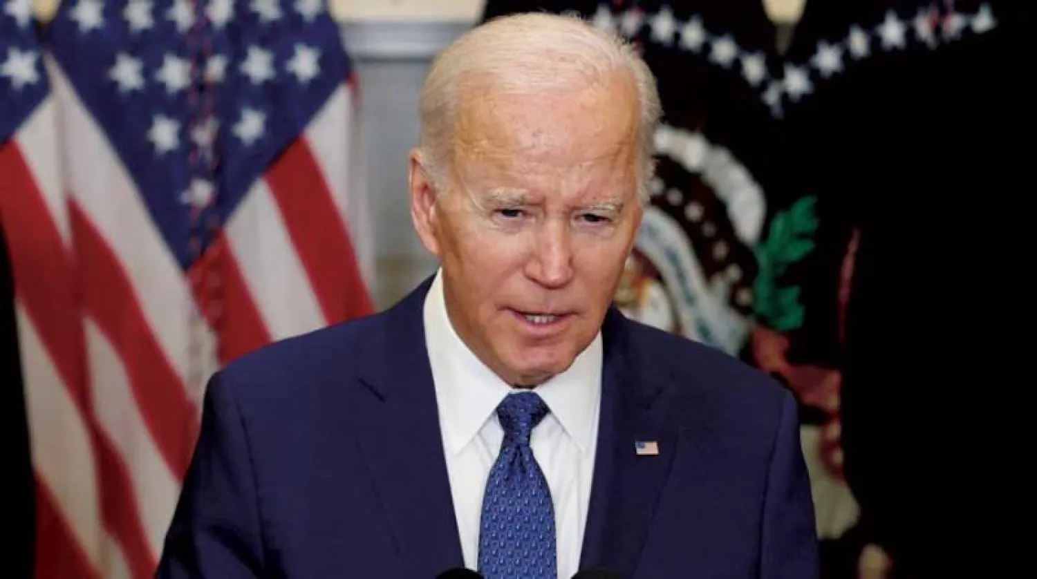 قال بايدن إن الديمقراطيين والجمهوريين يقفون متحدين بقوة إلى جانب أوكرانيا (رويترز)