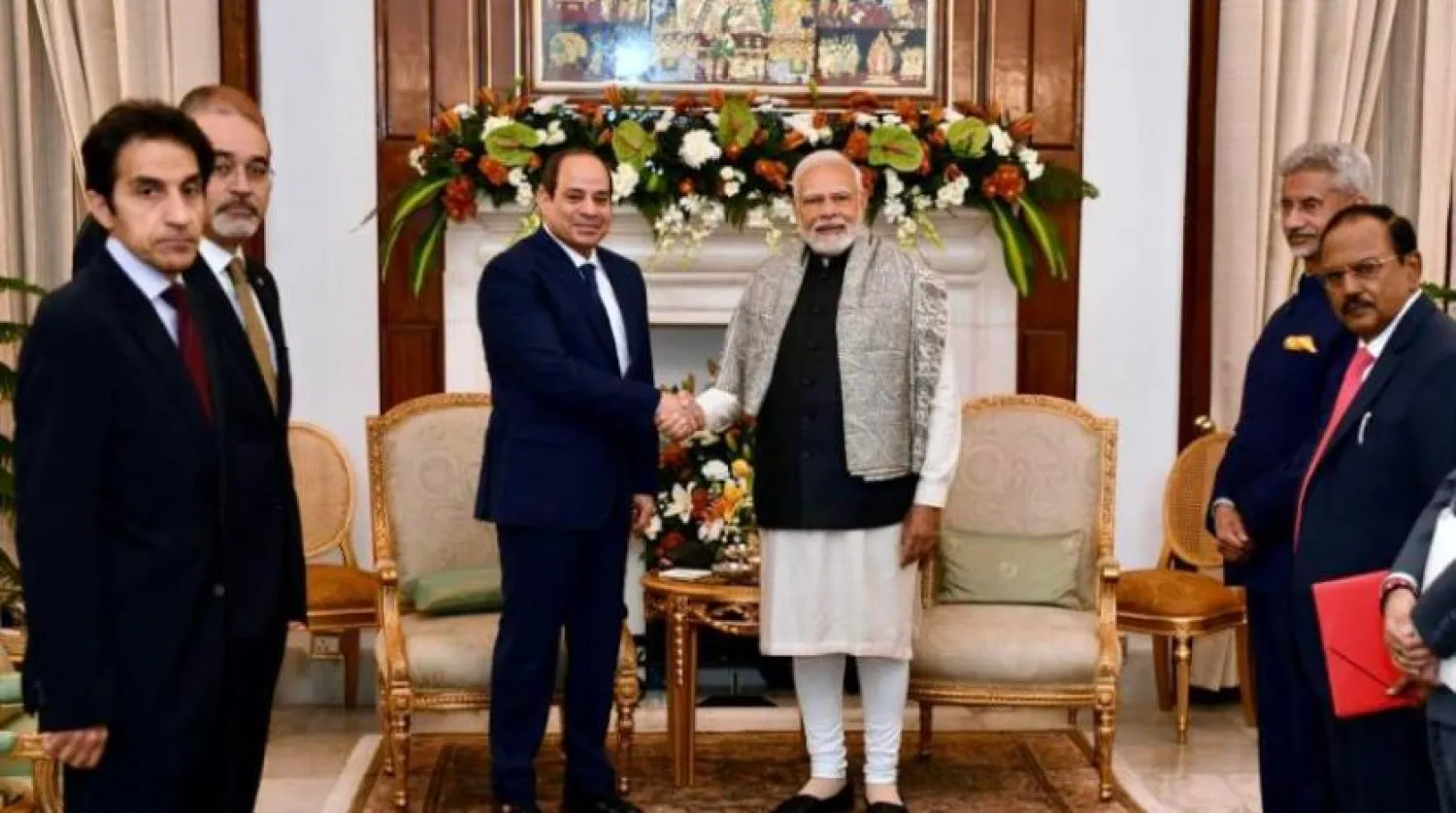 Hindistan Başbakanı Narendra Modi ve Mısır Cumhurbaşkanı Abdulfettah Sisi bir araya geldiler. (Mısır Cumhurbaşkanlığı)