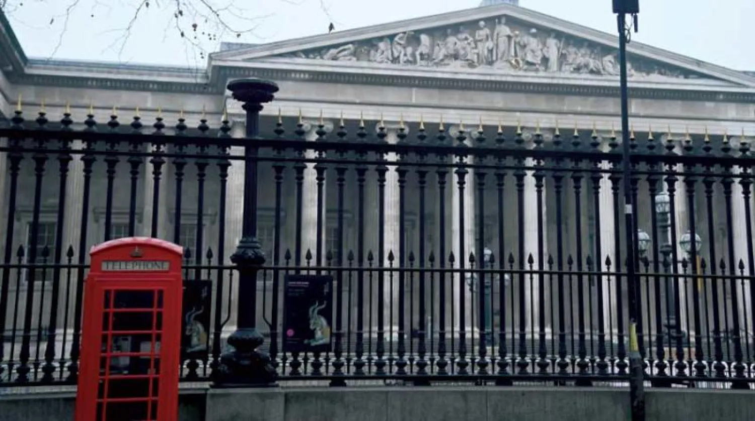 جانب من المتحف البريطاني في وسط العاصمة لندن (رويترز)