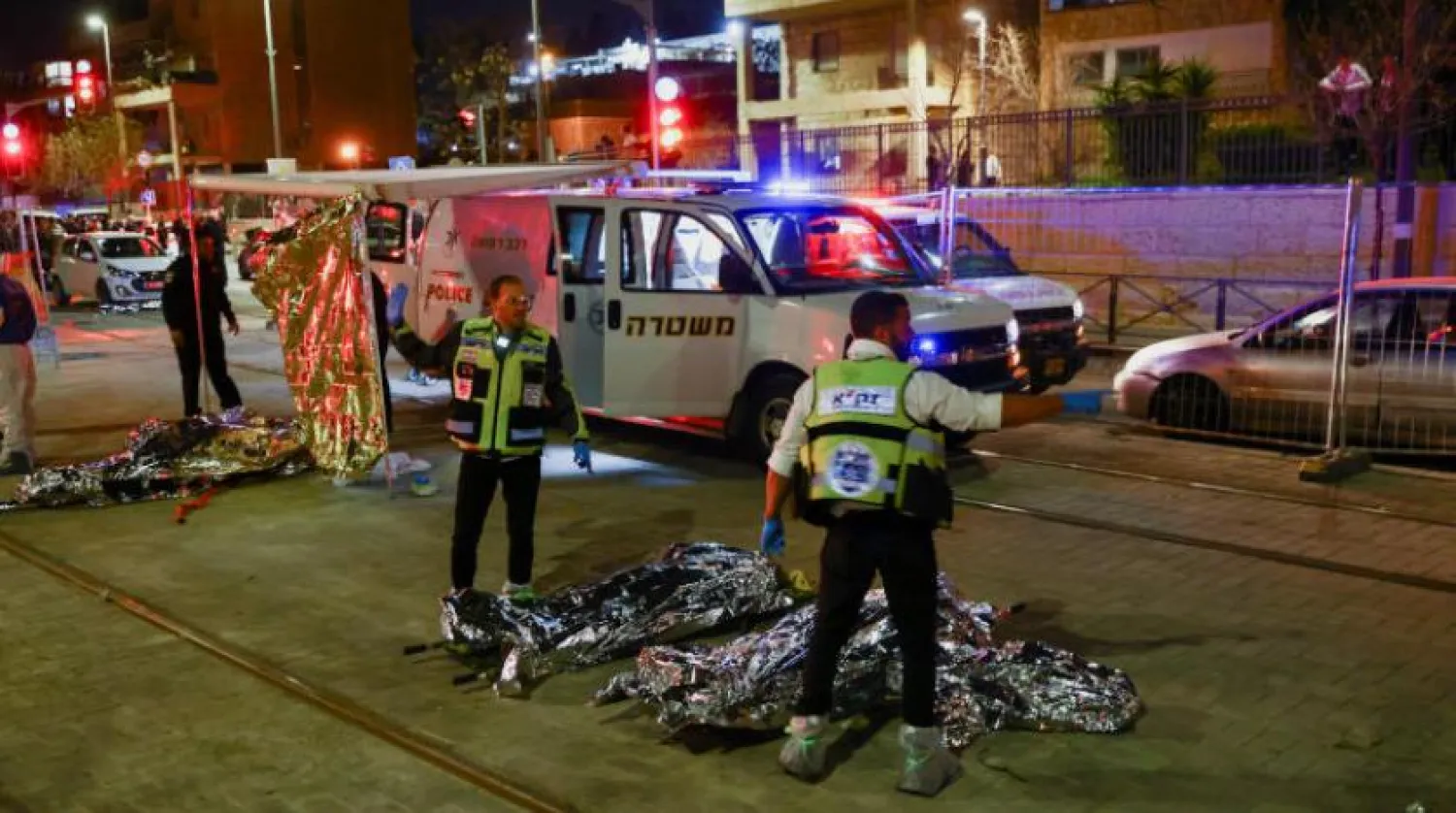 İsrail güçleri Kudüs'te silahlı saldırı alanında (Reuters)