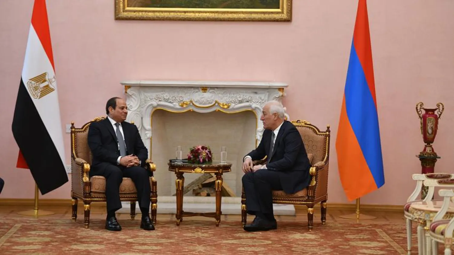 President Abdel Fattah El-Sisi with Armenian President Vahagn Khachaturyan (Egyptian Presidency)