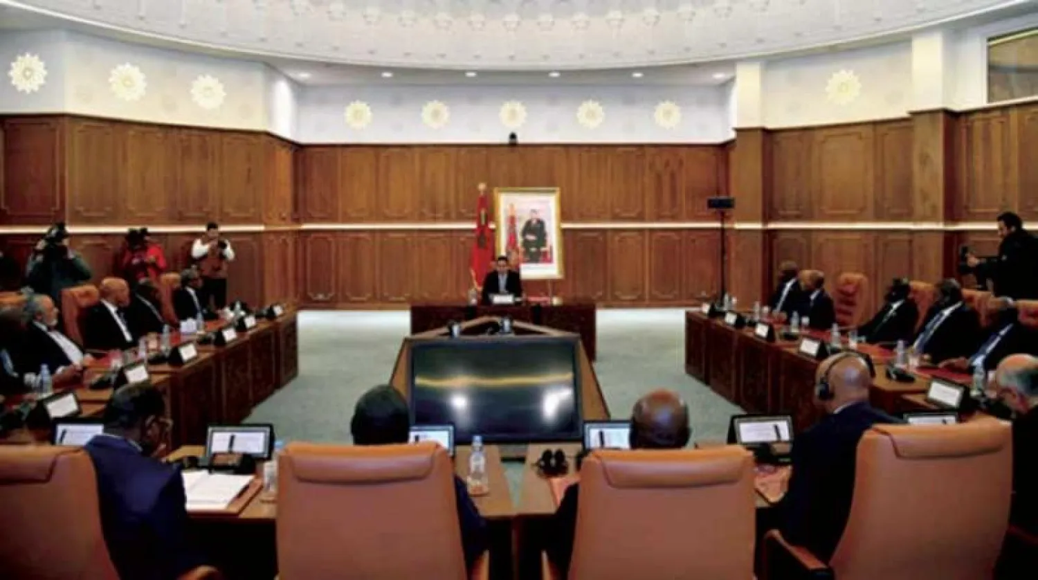 ناصر بوريطة لدى استقباله رؤساء وزراء ووزراء أفارقة سابقين موقعين على نداء رسمي لطرد الجمهورية الصحراوية من الاتحاد الأفريقي (ماب)