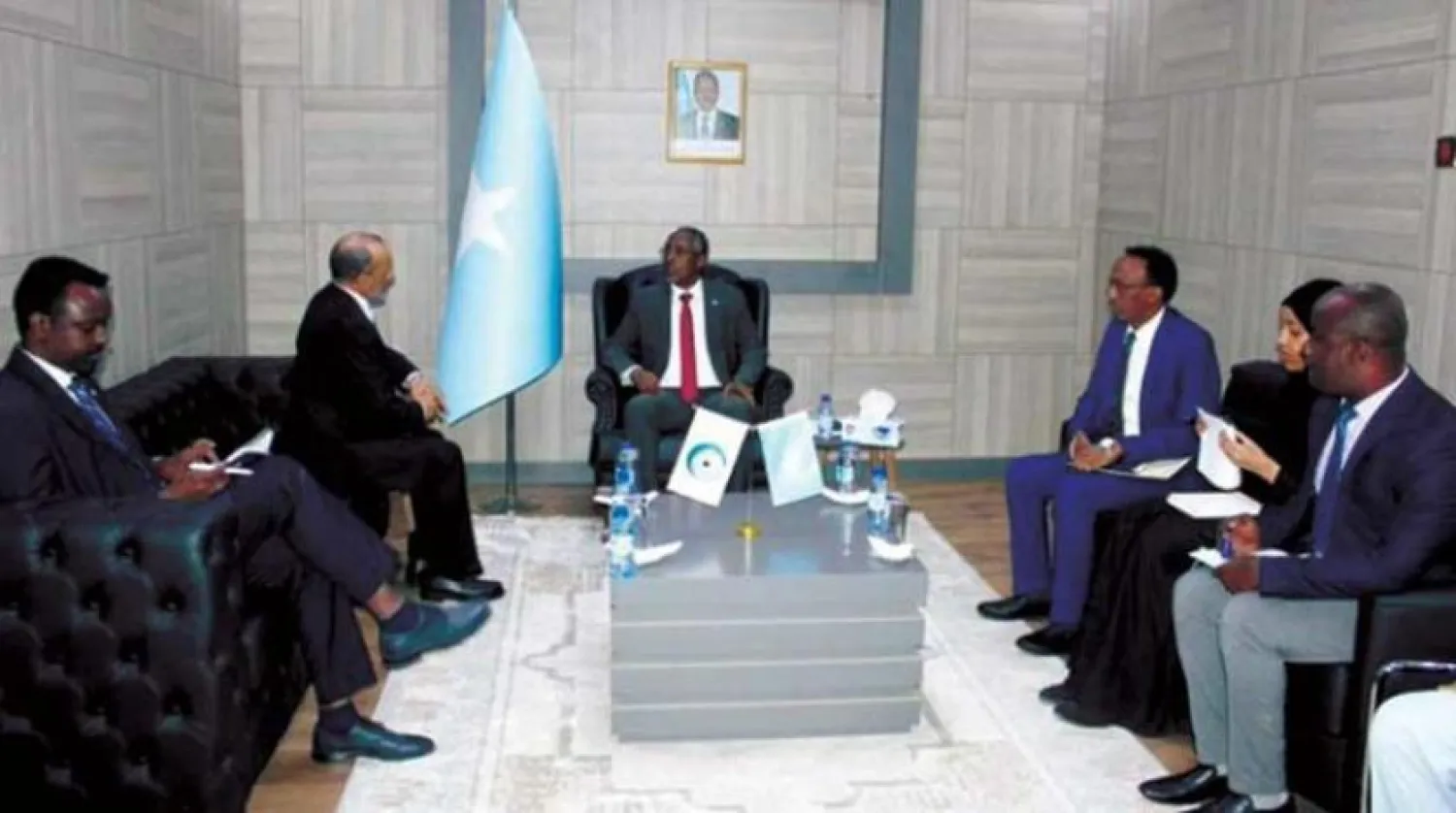 Somali Dışişleri Bakanı, İslam İşbirliği Teşkilatı heyetiyle bir araya geldi. (SONNA)