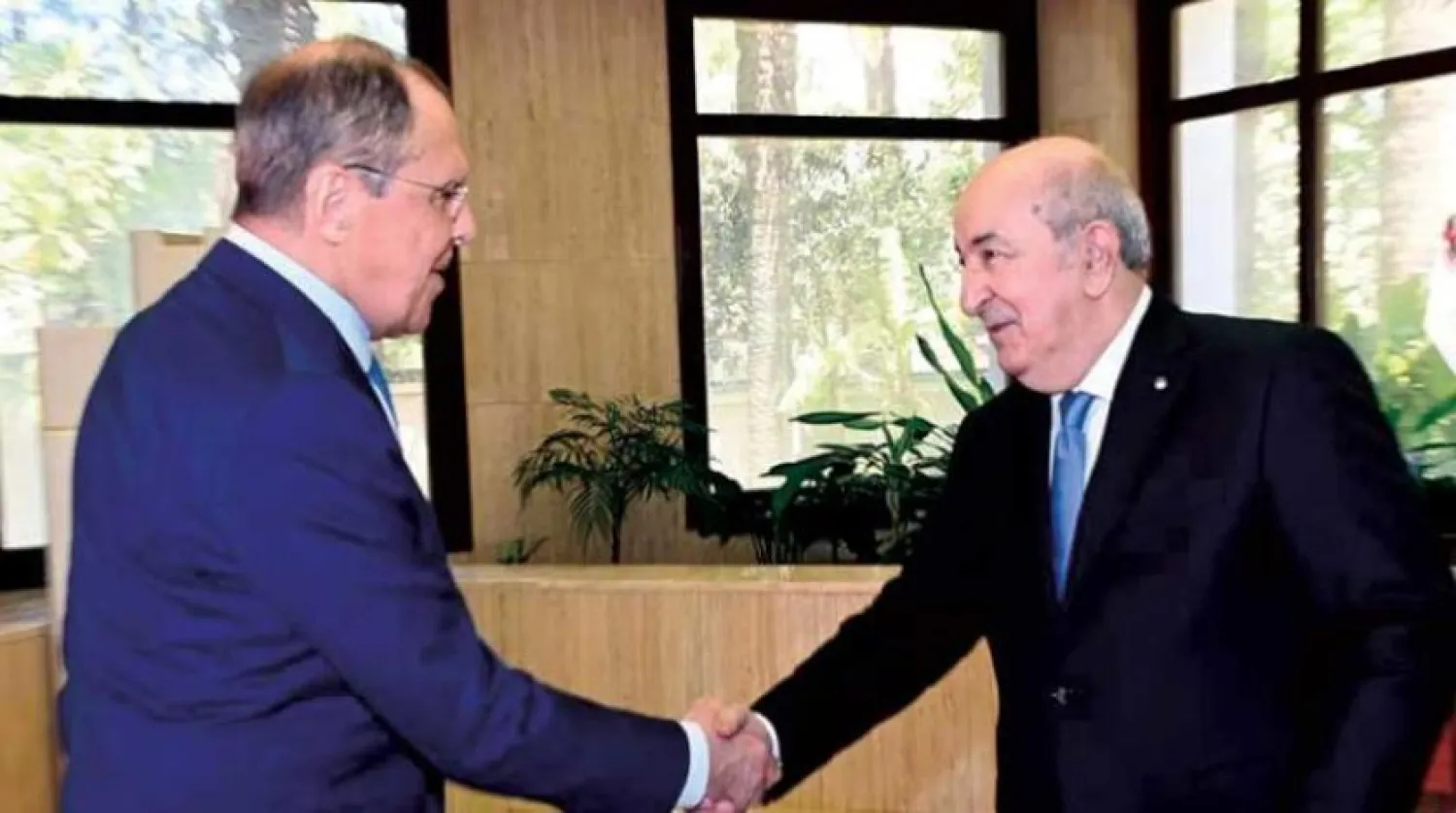 Cezayir Cumhurbaşkanı Abdulmecid Tebbun, 10 Mayıs 2022'de Rusya Dışişleri Bakanı'nı Sergey Lavrov ile bir araya gelmişti. (Cezayir Cumhurbaşkanlığı)