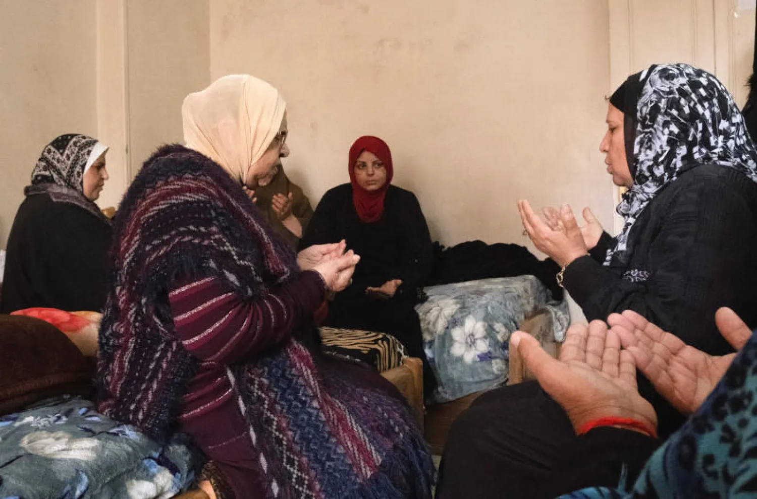 من «دار نهر الحب» في مصر (رويترز)