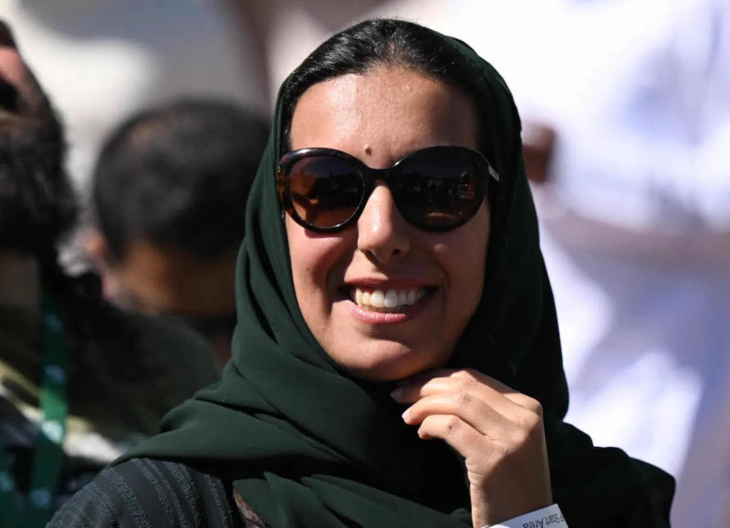 الأميرة مشاعل بنت فيصل بن عبد العزيز حضرت المنافسات للإشراف عليها في العُلا (بشير صالح)