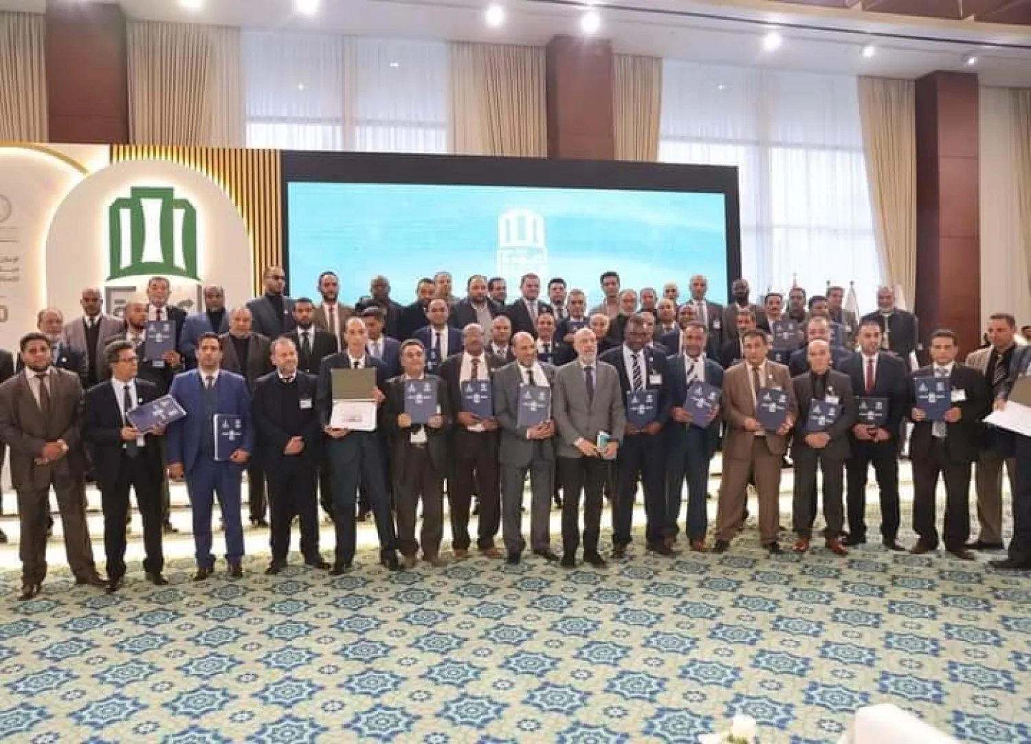 الدبيبة خلال إعلان المرحلة الأولى للقروض (حكومة الوحدة)