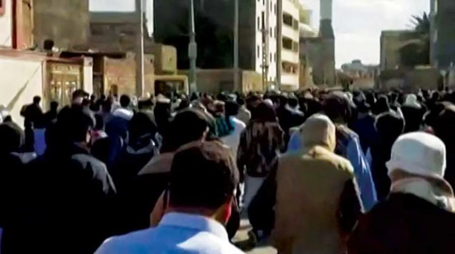 مسيرة منددة بالنظام في مدينة زاهدان الجمعة الماضي (أ.ف.ب)