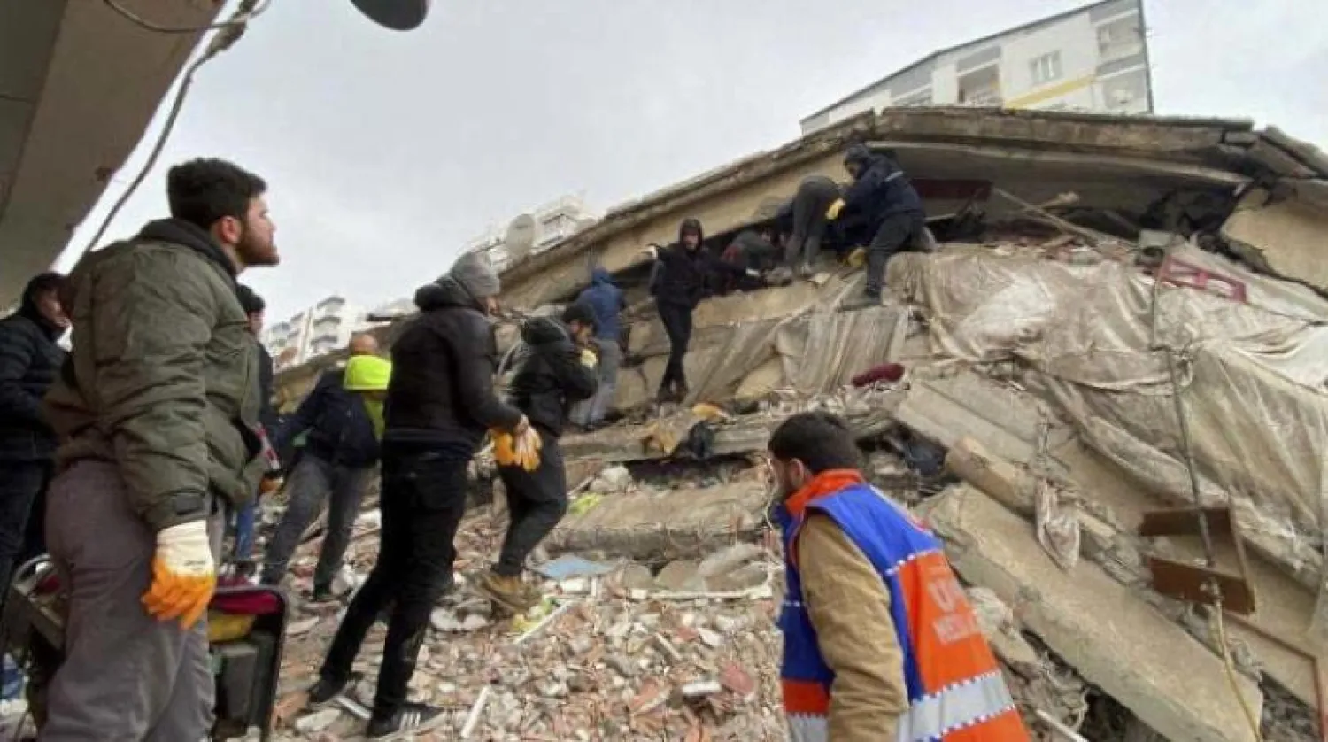 Diyarbakır'daki kurtarma operasyonlarının bir parçası (Reuters)