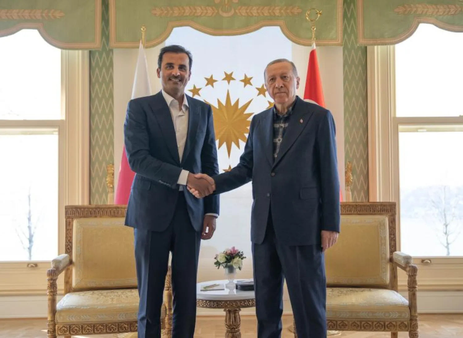 من لقاء أمير قطر والرئيس التركي (قنا)