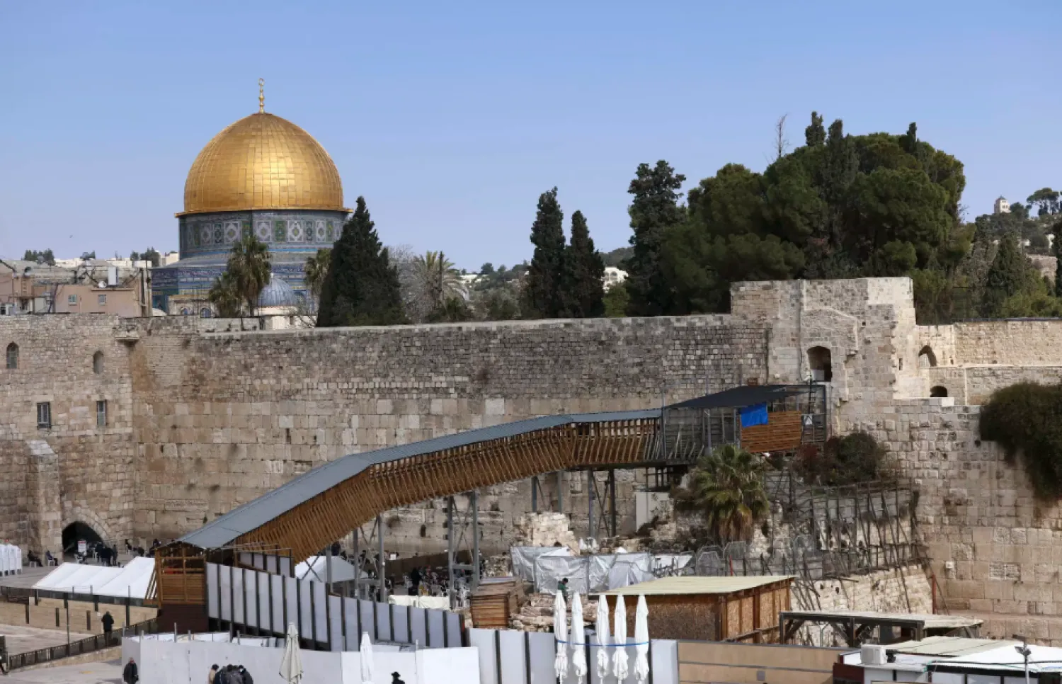 A view of the Western wall in Jerusalem, with the Al-Aqsa Mosque complex in the background © RONALDO SCHEMIDT / AFP/File
