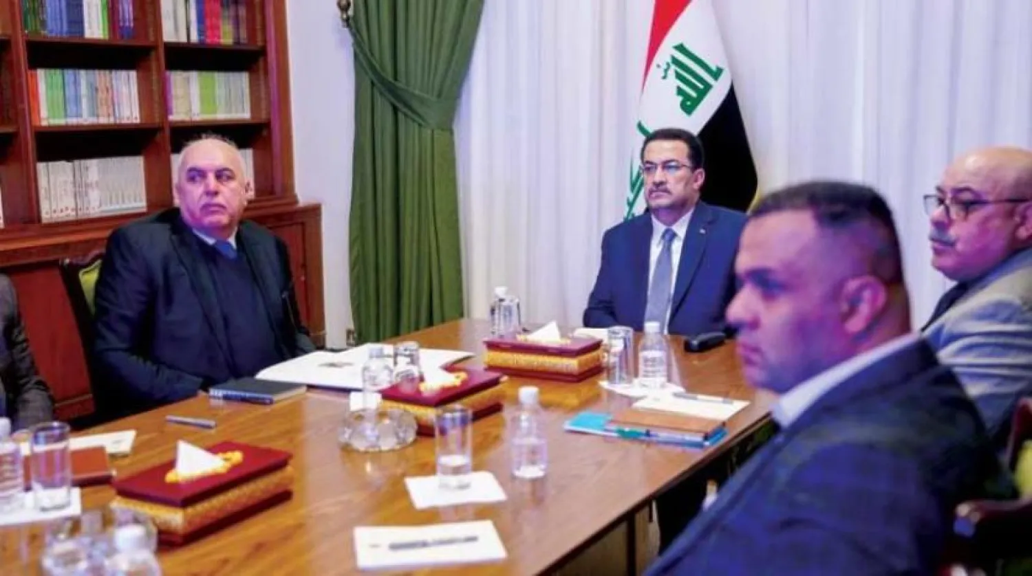 Irak Başbakanı Muhammed Şiya es-Sudani, dün Bağdat'ta ekonomi alanında bir ağ oluşturmak amacıyla yapılan toplantıya başkanlık etti (INA)