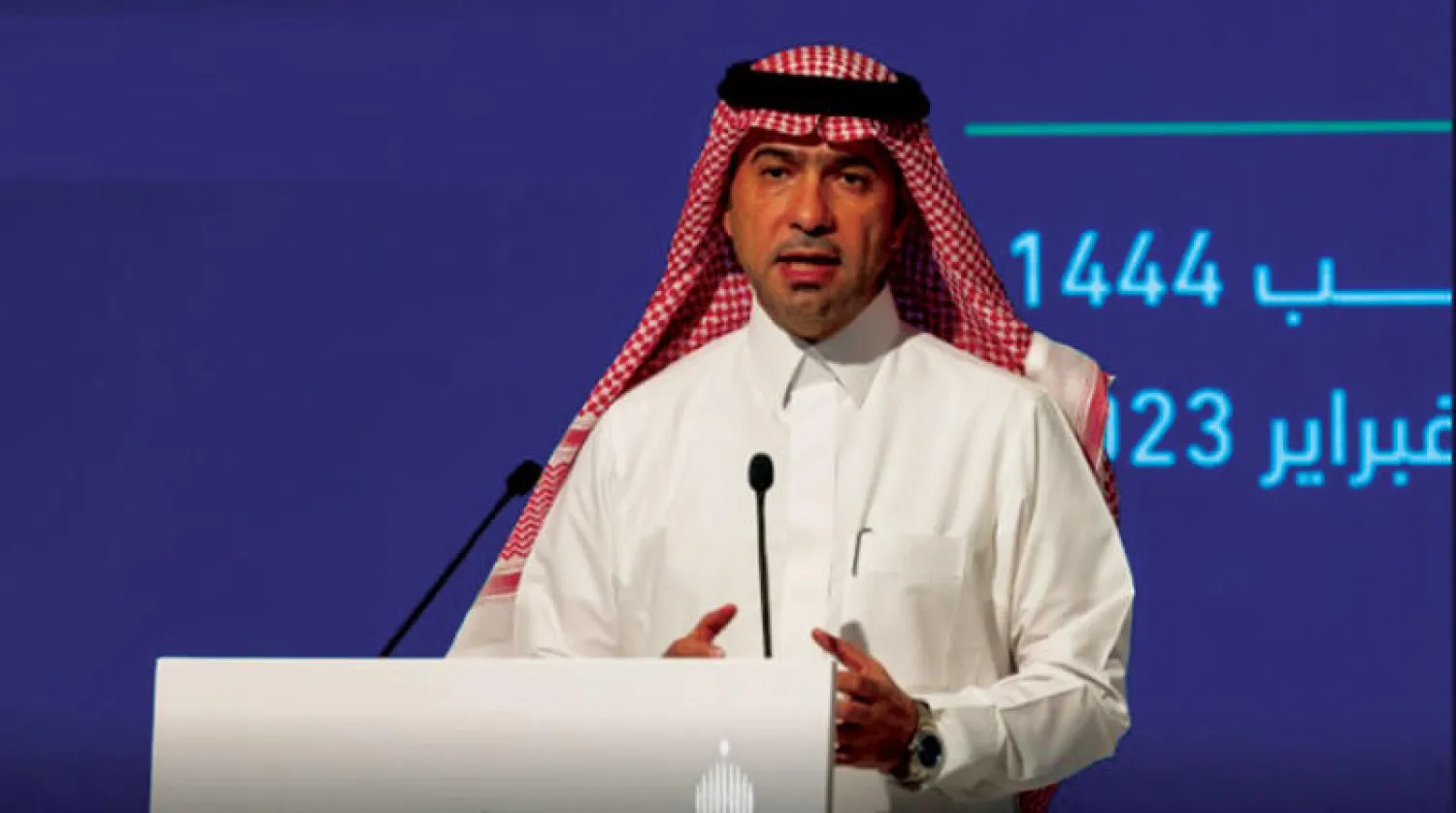 وزير الشؤون البلدية والقروية والإسكان خلال المؤتمر الصحافي الدوري للتواصل الحكومي الذي أقيم في الرياض أمس (الشرق الأوسط)