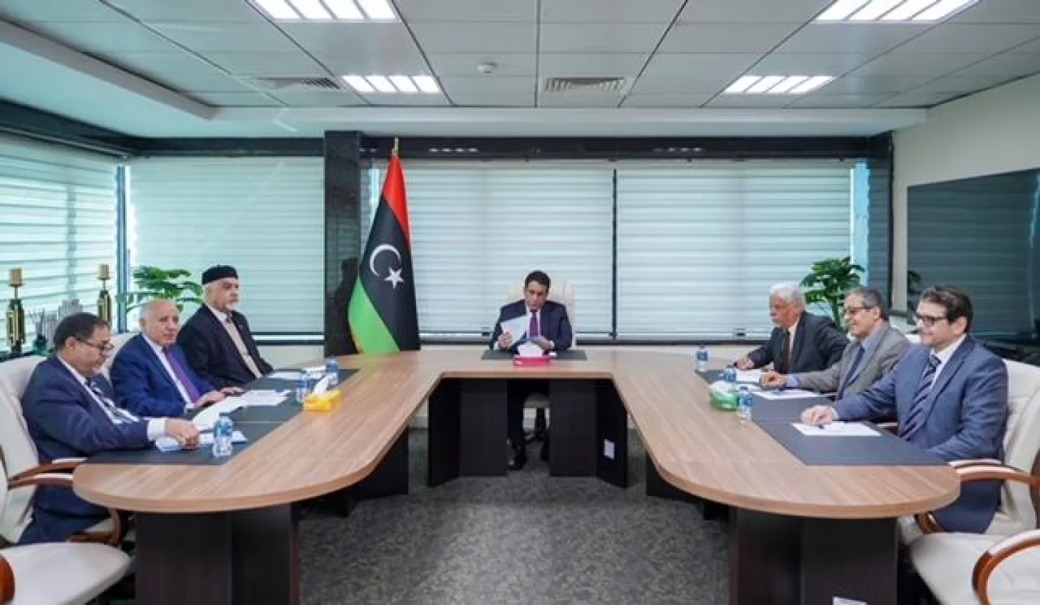 اجتماع المنفي بوفد الأحزاب في طرابلس (المجلس الرئاسي)