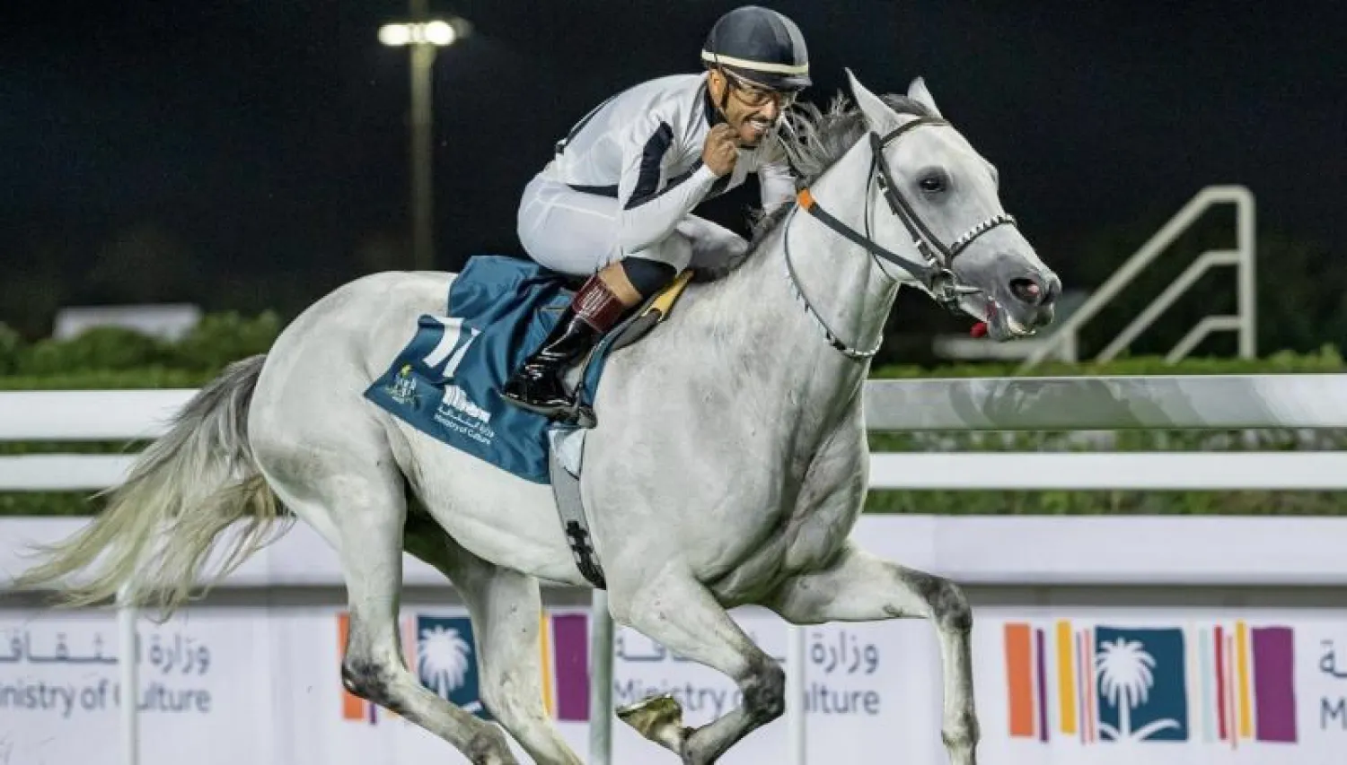 عسفان الخالدية الفائز الأسبوع الماضي بكأس المنيفة (الشرق الأوسط)