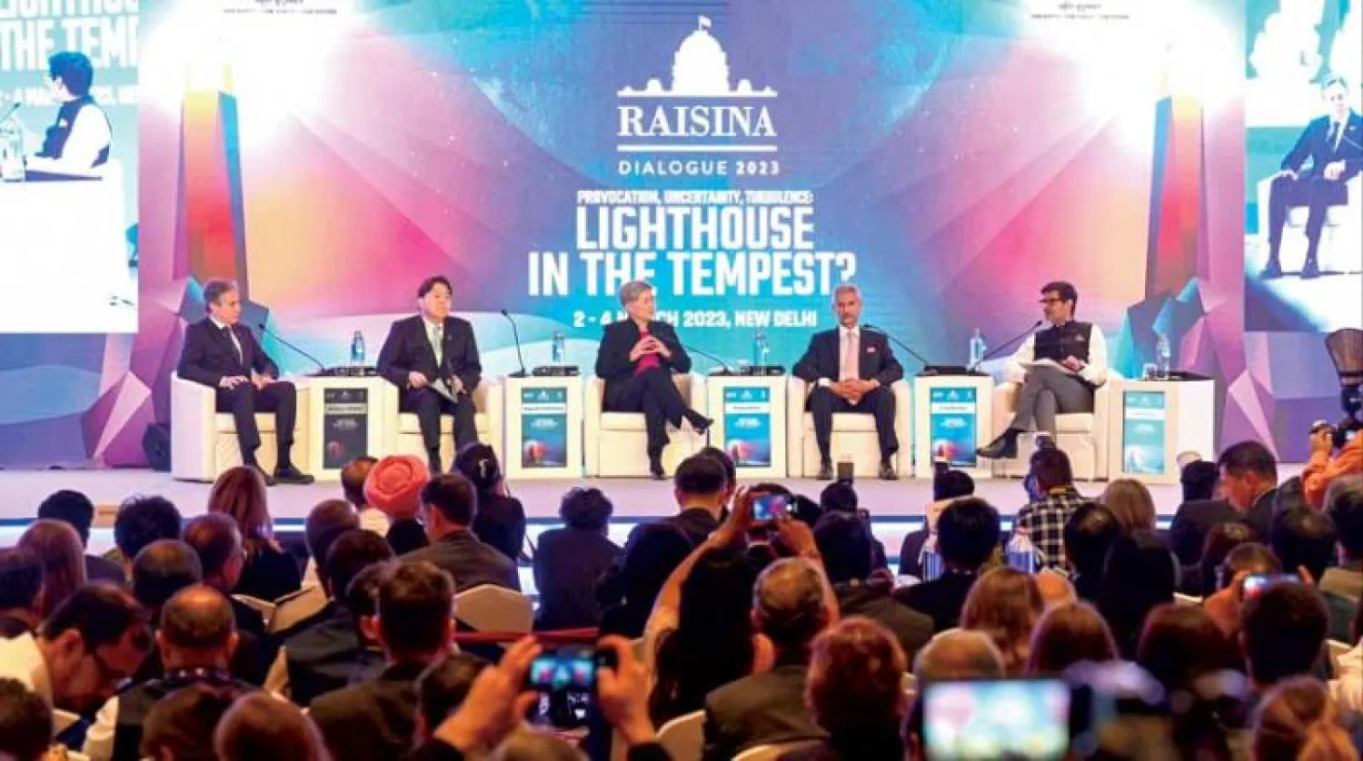 جانب من جلسة جمعت وزراء خارجية دول «كواد» في نيودلهي أمس (أ.ف.ب)