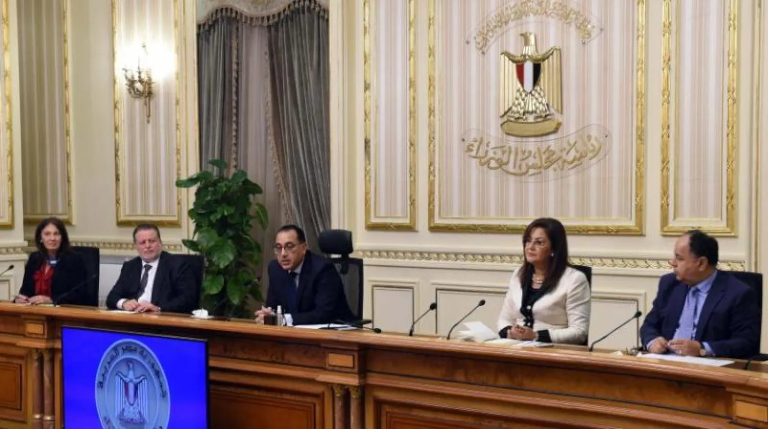 مؤتمر صحافي للحكومة المصرية في وقت سابق لإعلان إجراءات الحماية الاجتماعية (رئاسة الوزراء المصرية)