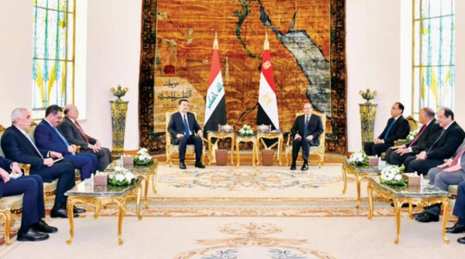 The Egyptian president holds talks with the Iraqi prime minister. (Egyptian presidency)