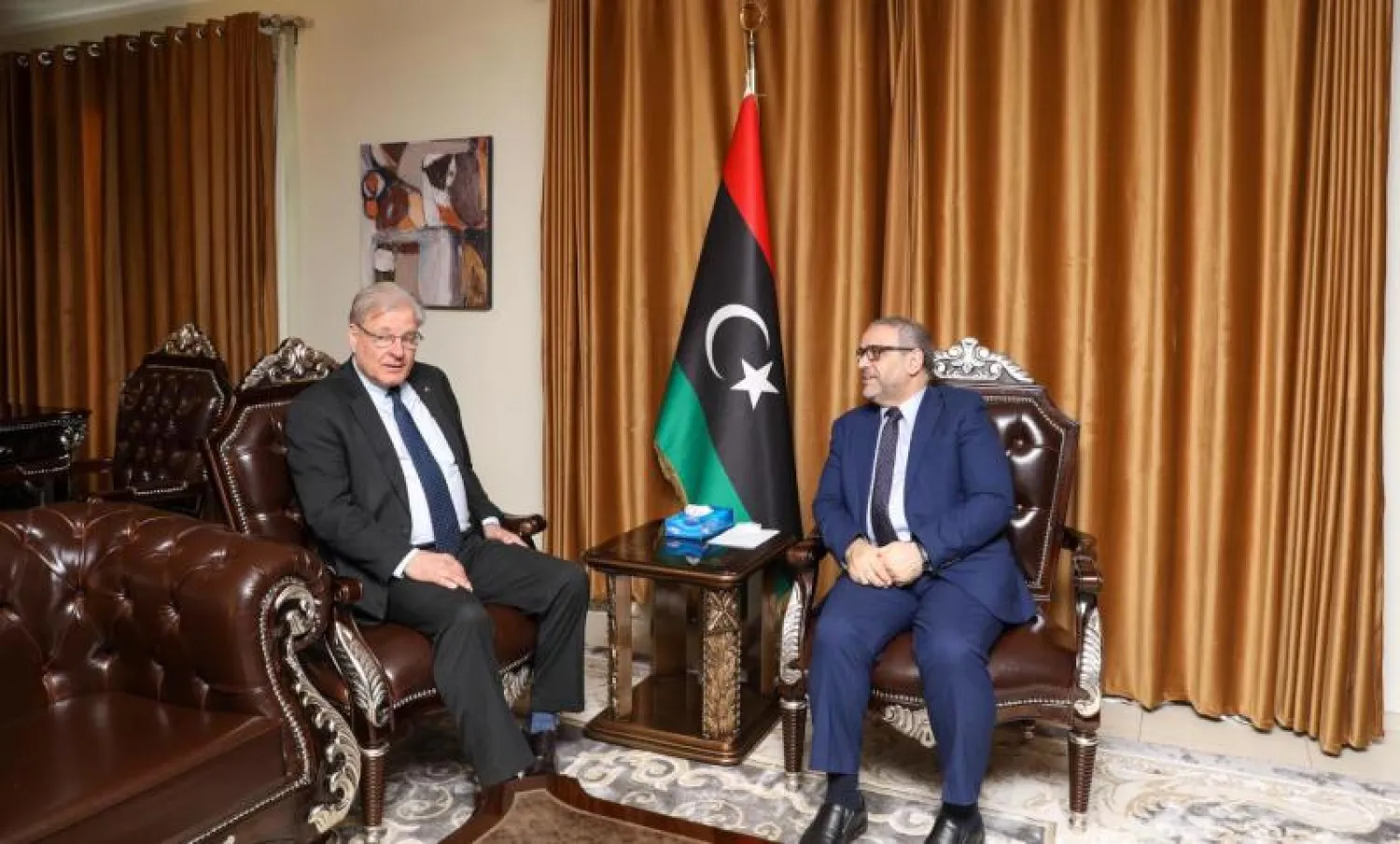 المشري يلتقي المبعوث الأميركي الخاص إلى ليبيا ريتشارد نورلاند والقائم بأعمال سفارة بلاده ليزلي أوردمان (المكتب الإعلامي للمجلس الأعلى للدولة)