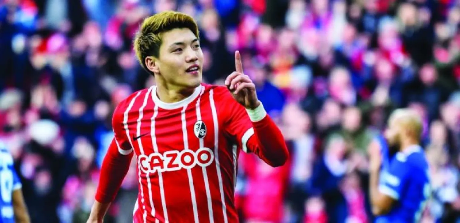 ريتسو دوان يحتفل بهدفه القاتل الذي منح فرايبورغ الفوز (د.ب.أ)