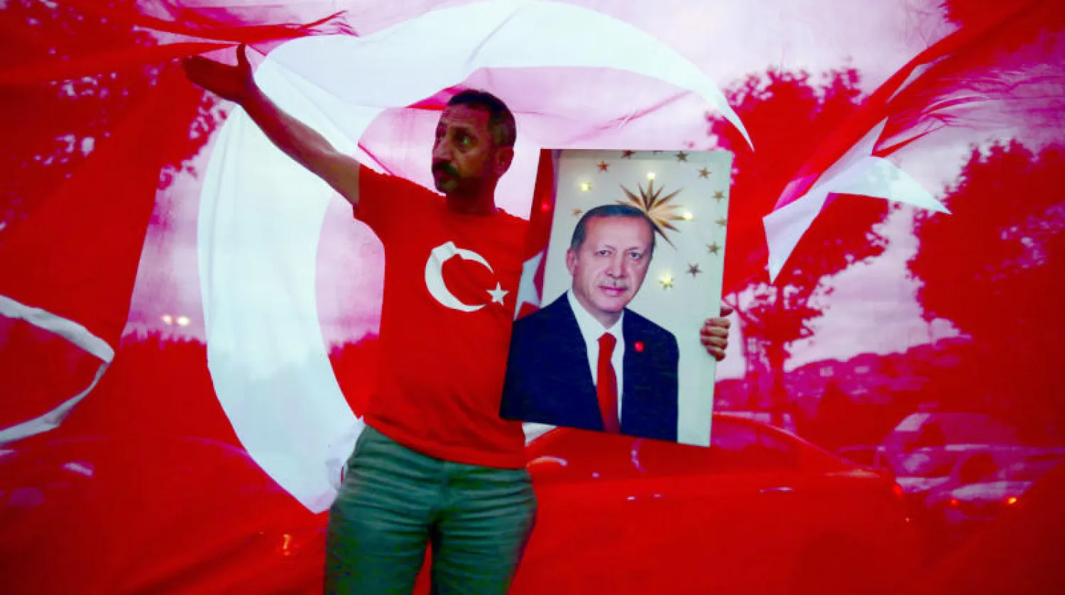 {العدالة والتنمية} يرشح إردوغان رسمياً للرئاسة... وكليتشدار أوغلو يتلقى دعماً من غريمه