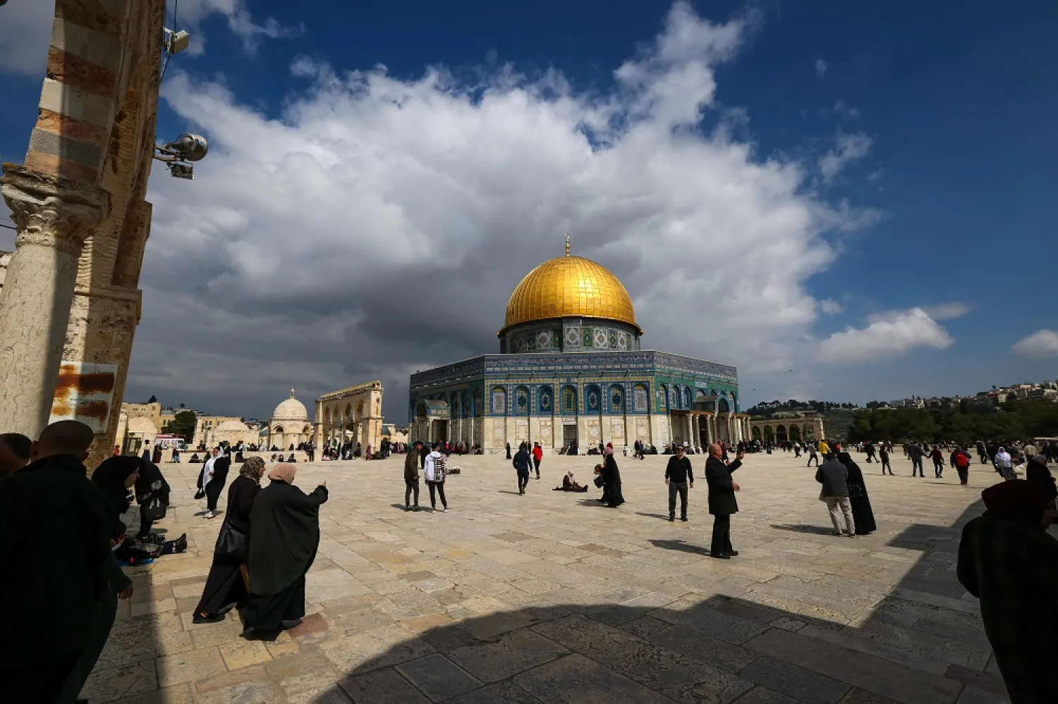 Palestinian Muslims gather at the Al-Aqsa mosque compound for Friday Noon prayer in Jerusalem on February 24, 2023. (AFP)
