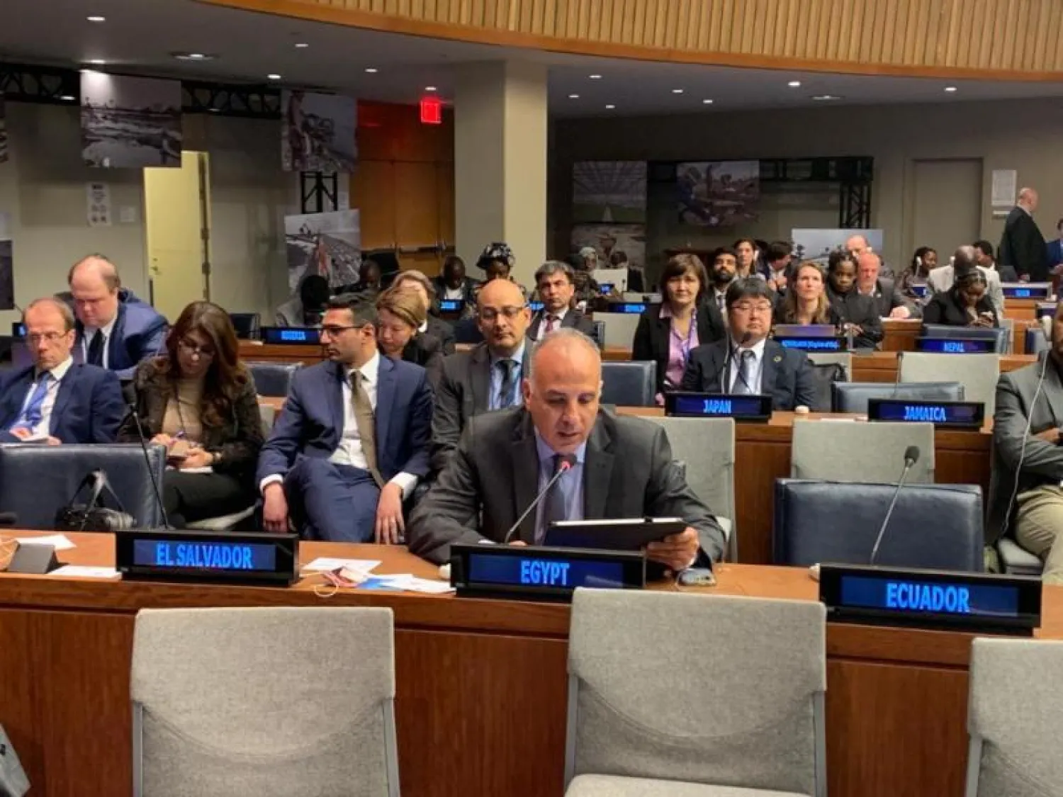 وزير الموارد المائية في نيويورك خلال مشاركته في فعاليات مؤتمر الأمم المتحدة للمياه (الحكومة المصرية)