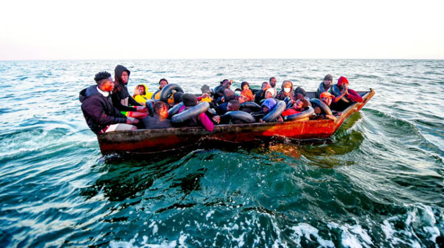 مهاجرون أفارقة تم اعتراضهم من قبل خفر السواحل التونسي في فترة سابقة (أ.ف.ب)