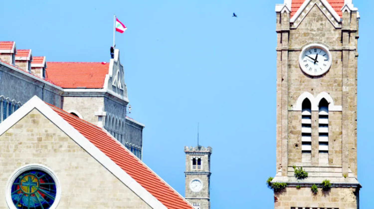 تأجيل التوقيت الصيفي يحدث أزمة في لبنان (إ.ب.أ)