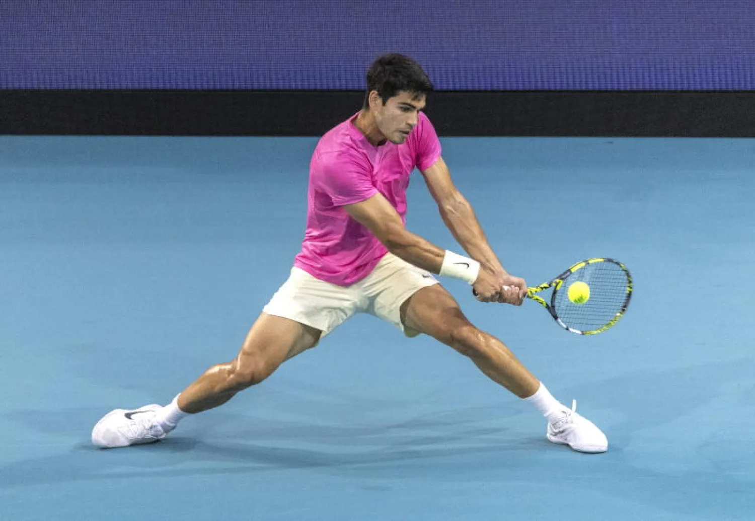 ألكاراس قال إن كسر ارسال منافسه كان مفتاحا له في الفوز(إ.ب.أ)