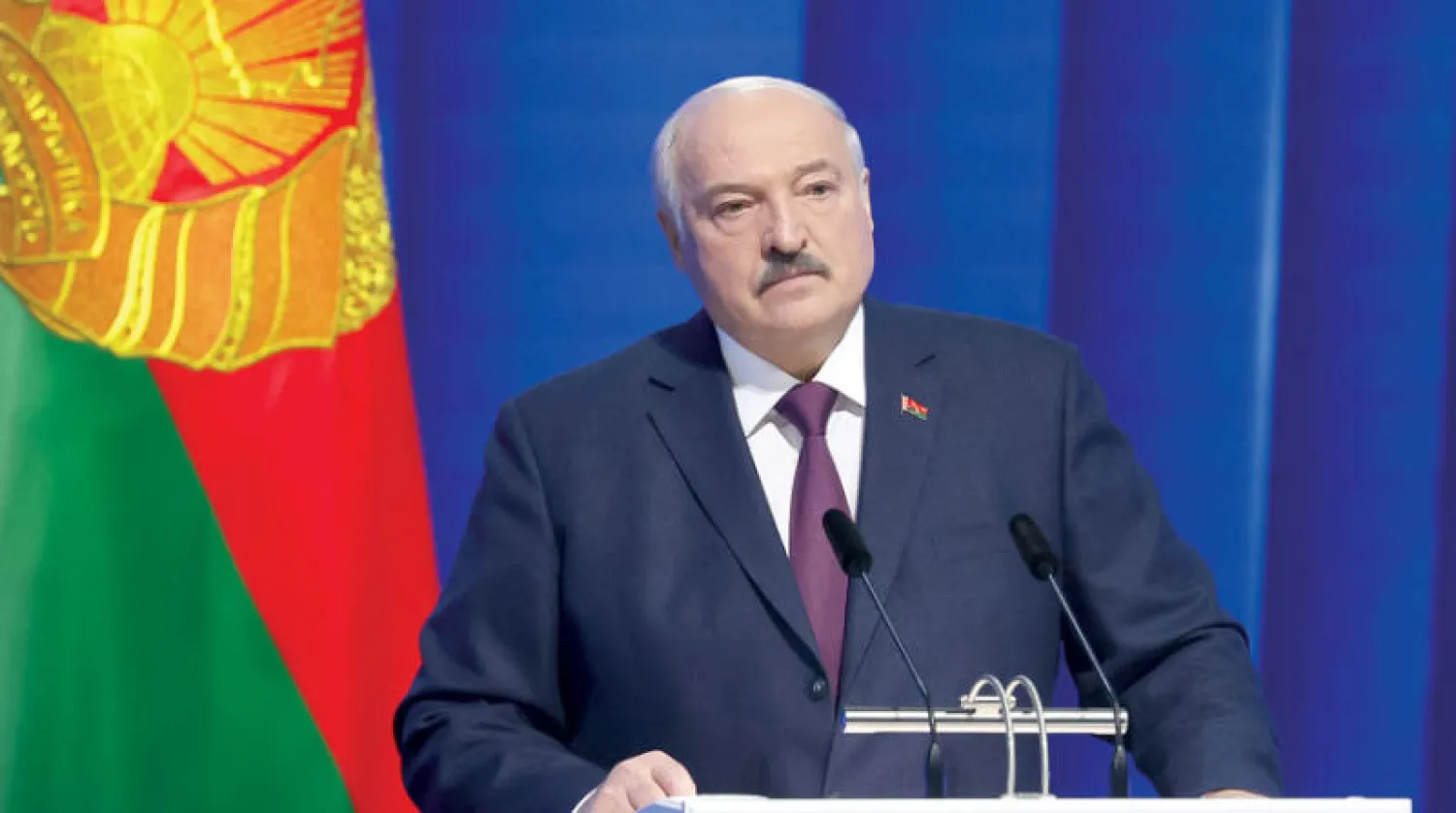 قال لوكاشينكو إن الأسلحة النووية التكتيكية الروسية التي من المقرر نشرها في بلاده ستوفر لها الحماية من تهديدات غربية (أ.ب)