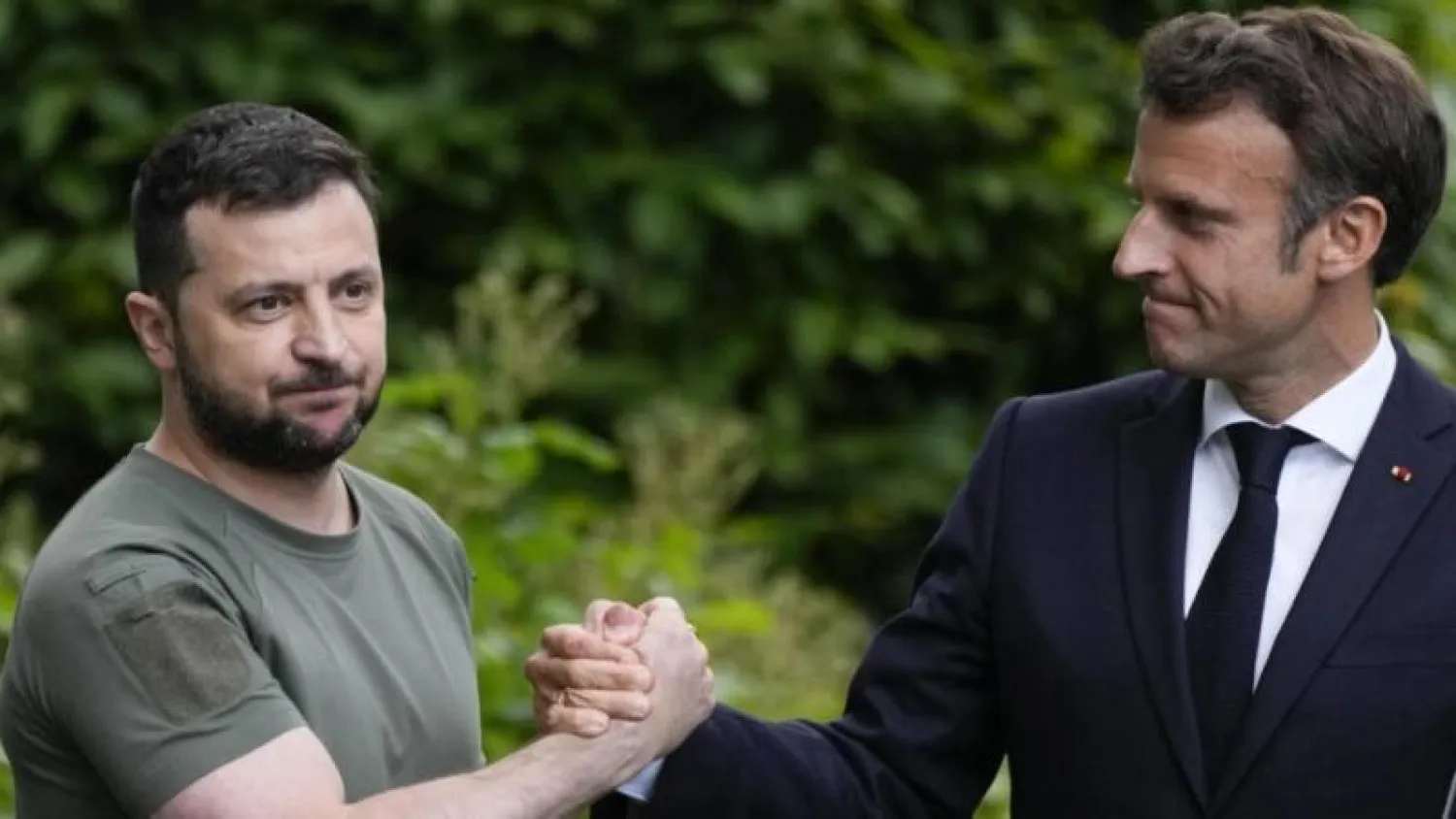 ماكرون وزيلينسكي (أ.ف.ب)