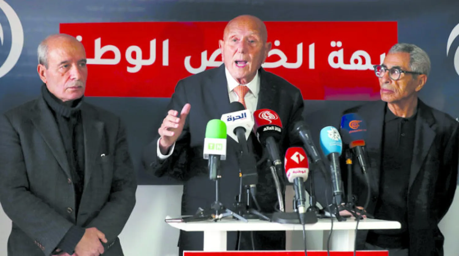 نجيب الشابي رئيس «جبهة الخلاص الوطني» المعارضة (إ.ب.أ)