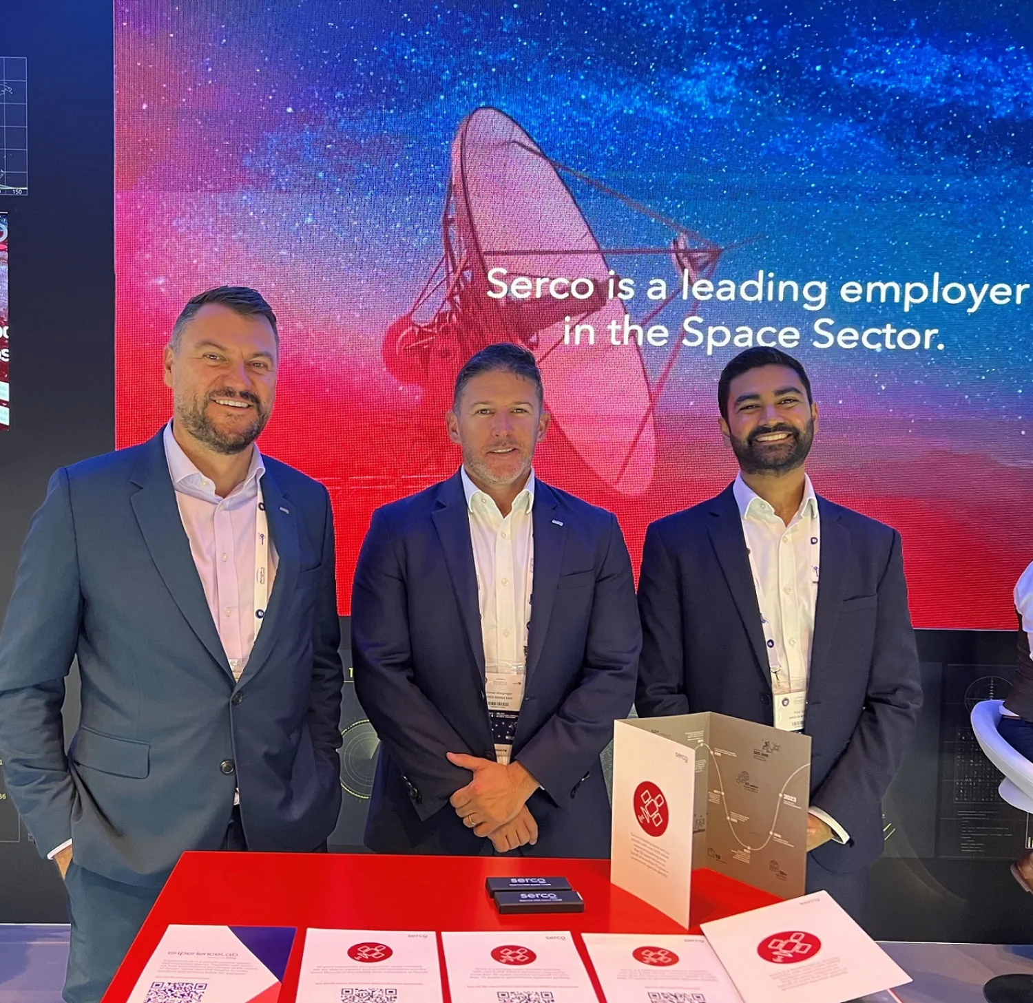 3 خبراء في مجال القطاع الفضائي  (الشرق الأوسط)