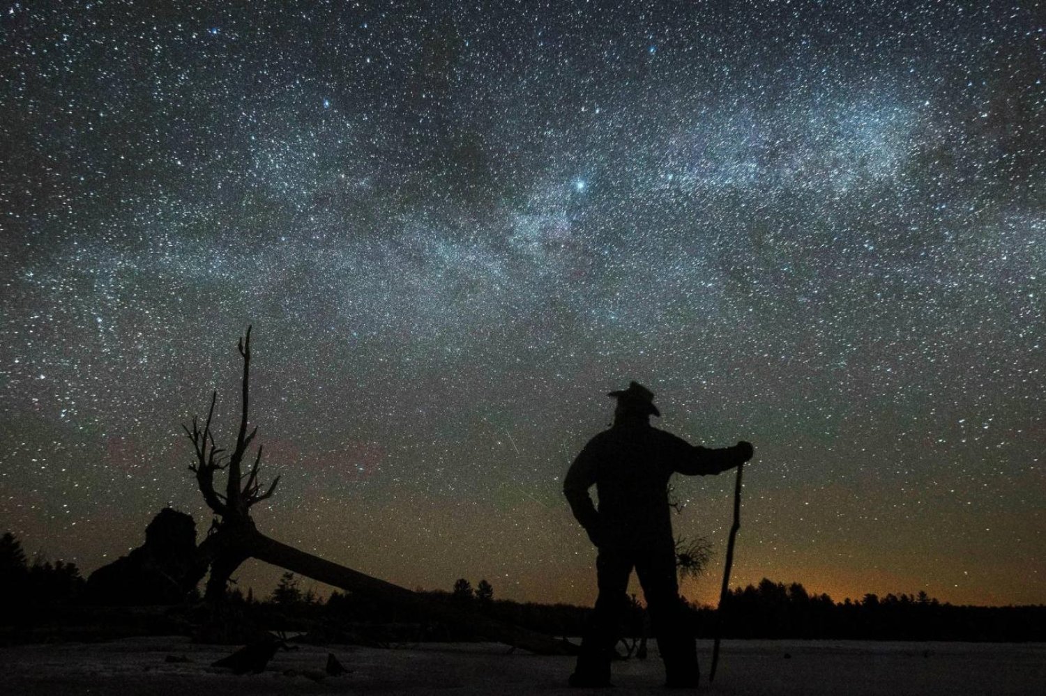 Yeni araştırma: Evren hakkında temelden yanılıyor olabiliriz