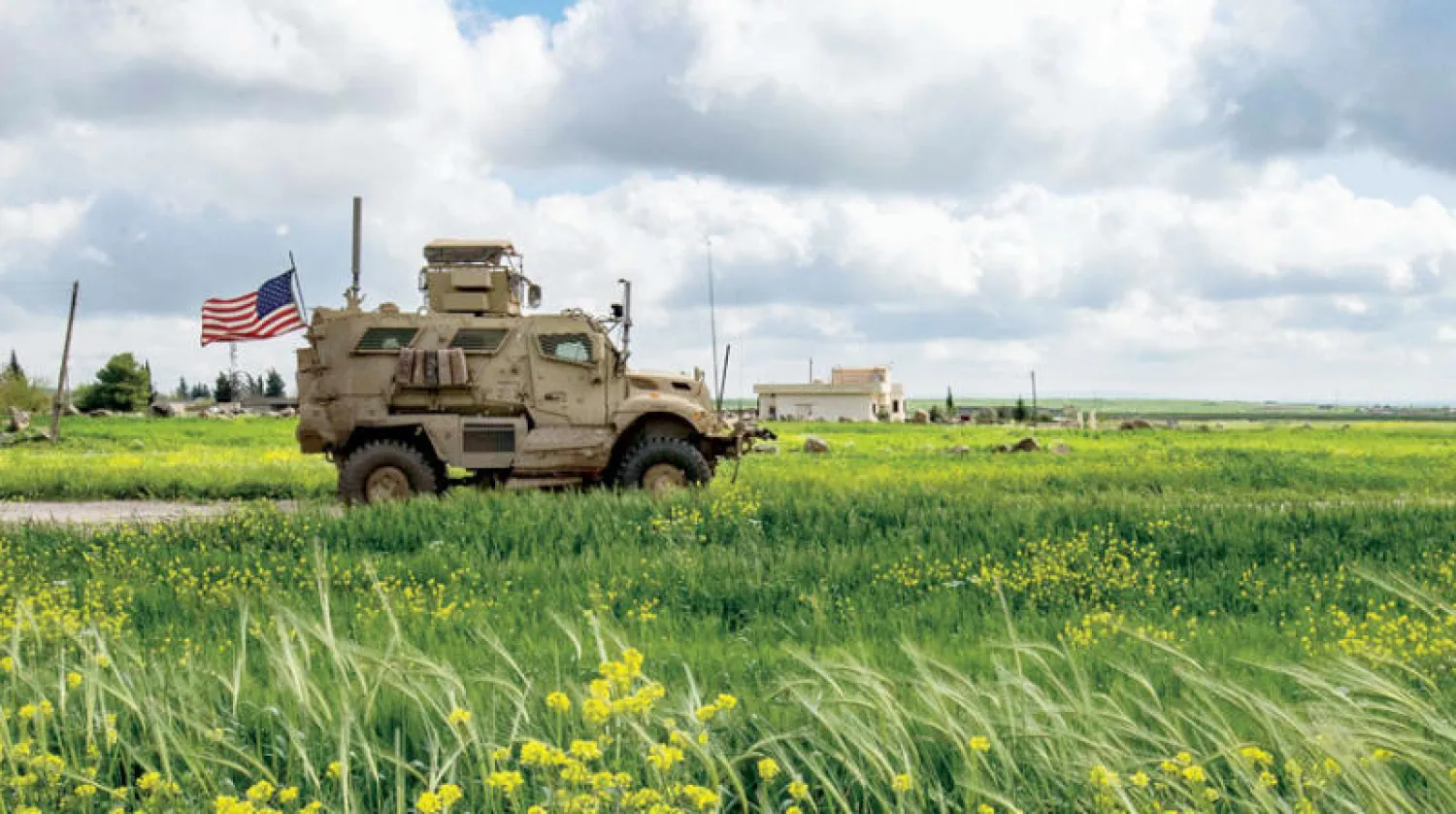 دورية أميركية في ريف الرميلان شمال شرقي سوريا بالقرب من الحدود مع تركيا (أ.ف.ب)