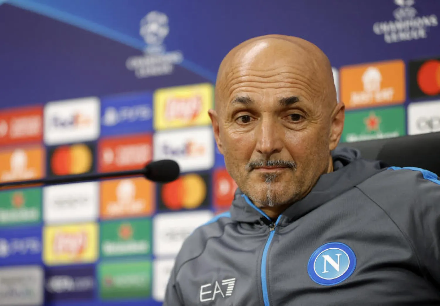 مدرب نابولي أكد أن الندم لن يخالجهم في هذه المباراة (رويترز)