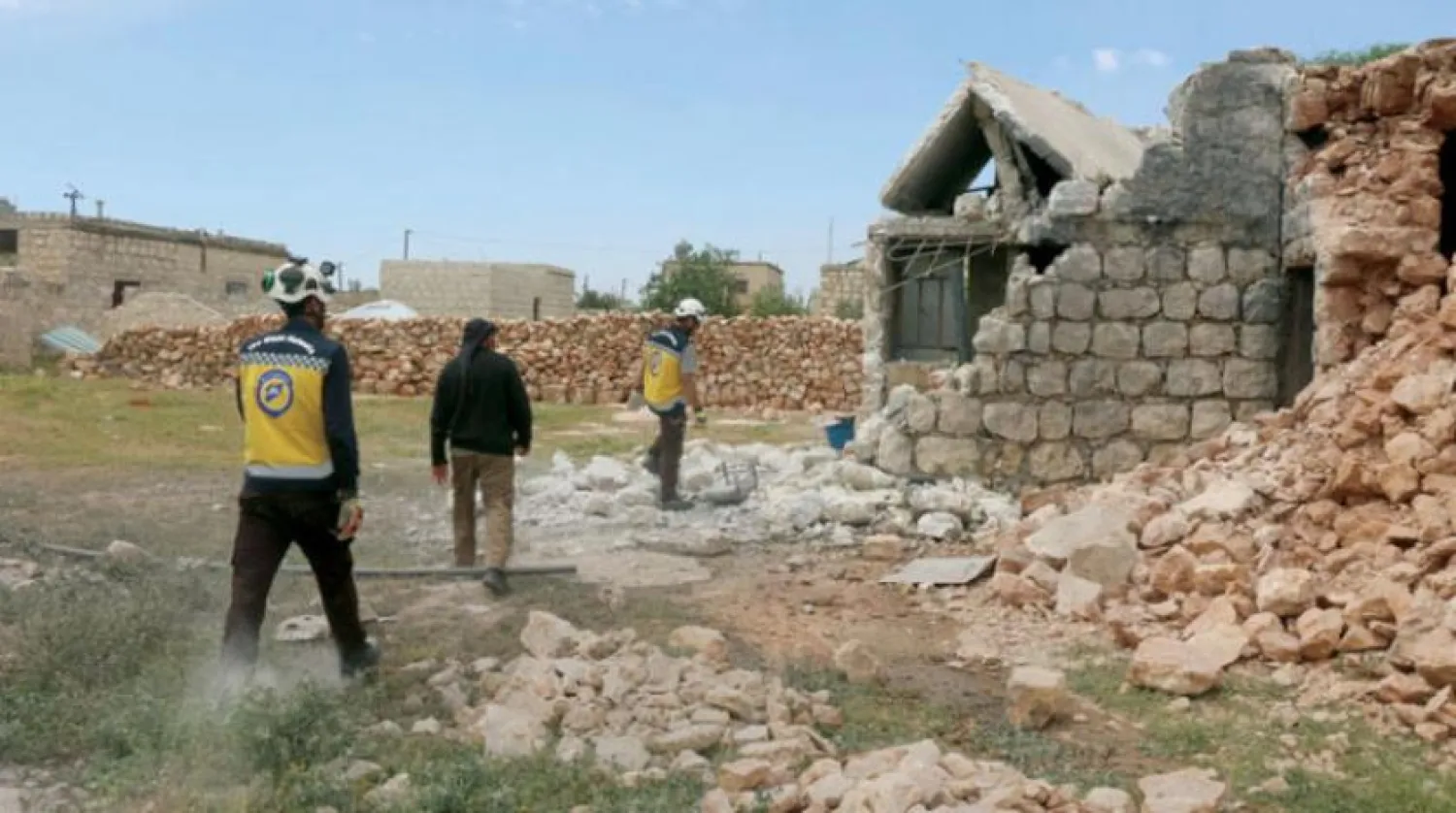 Halep’in batı kırsalı Esed güçlerinin kara bombardımanına maruz kaldı (Beyaz Miğferler)